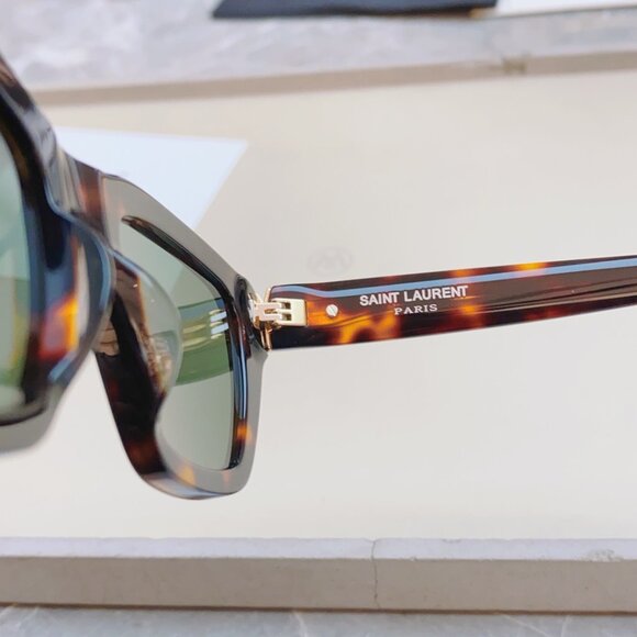 Yves Saint Laurent Sunglasses - Picture 1 of 7